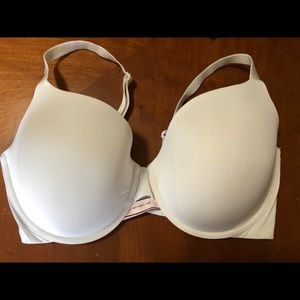 White Victoria’s Secret Bra!